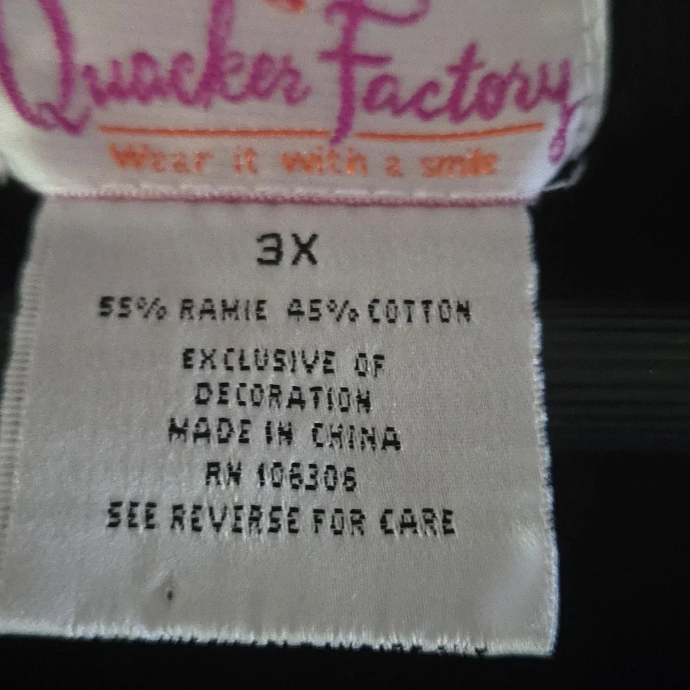 Quacker Factory Festive Black V-Neck Sweater - Picture 4 of 5